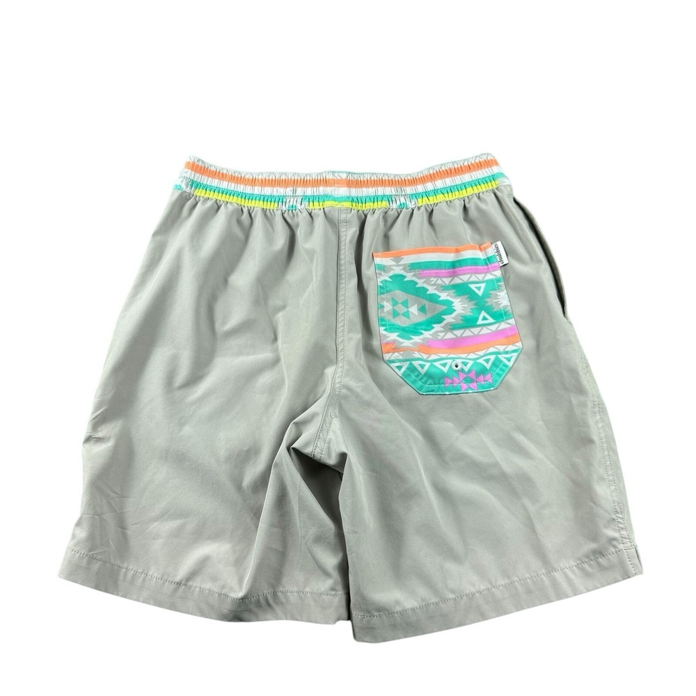 Chubbies Mens Gray Colorful Native Print Mesh Swim Trunks Shorts Size Small 7"